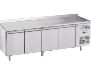 M-GN4200BT-FC Table gastronomique réfrigérée en acier inoxydable AISI201